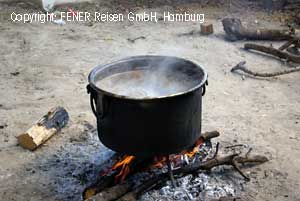 Herstellung von Johannesbrot Sirup