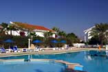 Pool des Hotels Longbeach Famagusta