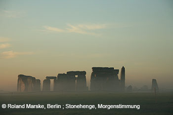 Morgenstimmung bei Stonehenge