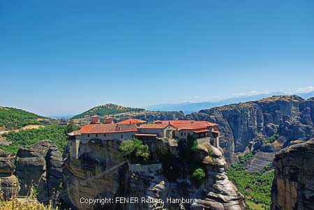 Die Meteora-Klöster bei Kalambaka auf unserer Mietwagenrundreise in Griechenland