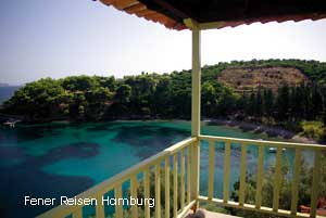 Blick von einem Balkon einer Ferienwohnung im Odyssia auf Alonissos