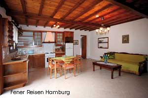 Wohnküche im Ferienhaus Glisteri auf Skopelos