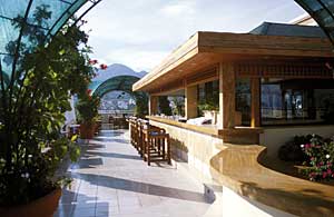 Dachterrasse des Hotel Colony in Girne / Kyrenia